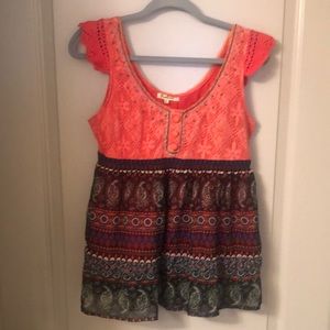 EUC Sleeveless Crochet Top